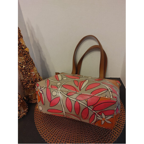 Fossil Tote - Picture 6 of 8